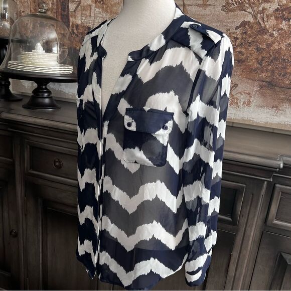 Collective Concepts Sheer Navy and White Blouse size Medium - Picture 4 of 7
